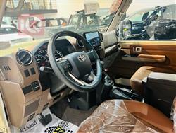 تۆیۆتا لاند کرۆزەر 76